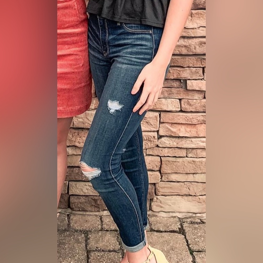 High waisted skinny jeans
